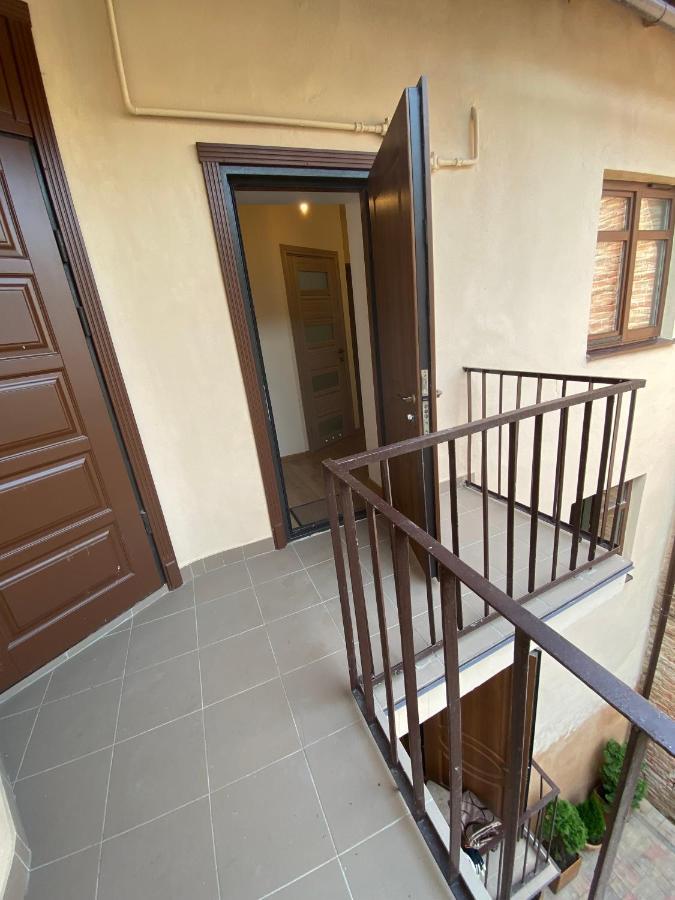 Yaroslav Osmomysl Square Apartments Lviv Eksteriør bilde